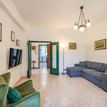 Appartamento I Giardini Al Mare 500mt From Sea - Happy