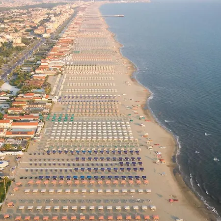 I Giardini Al Mare 500mt From Sea - Happy Appartamento Forte dei Marmi